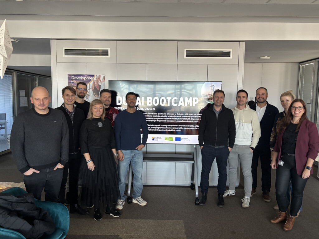 Udeleženci prvega treninga v živo namenjenega pripravi na njihov vstop na trg ZAE